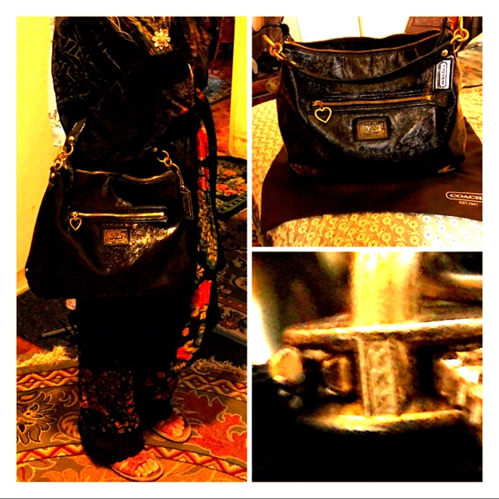 Coach Daisy Black-Gloss Tote #20108 - Picture 3 of 8